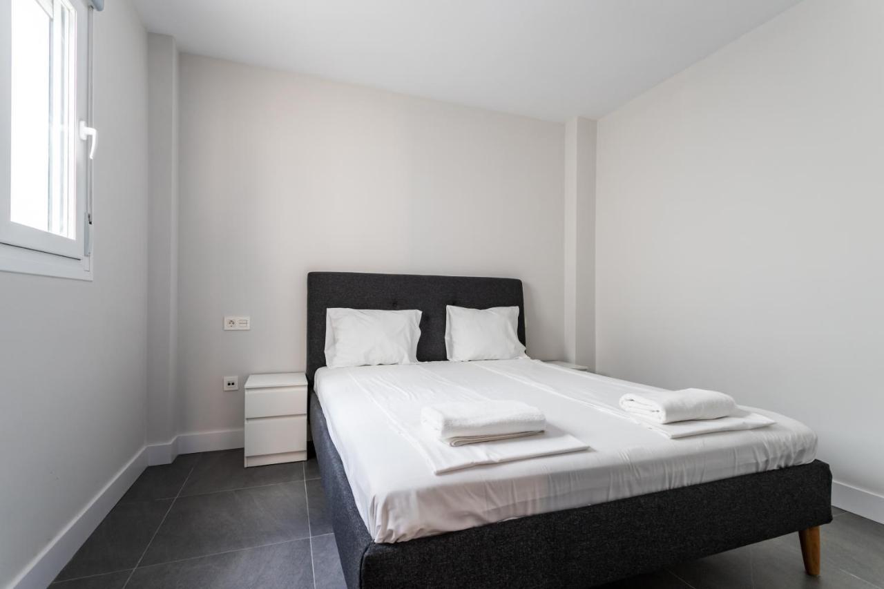 Apartment Tapas In Old Town By Costarentals - Ref 182 *
